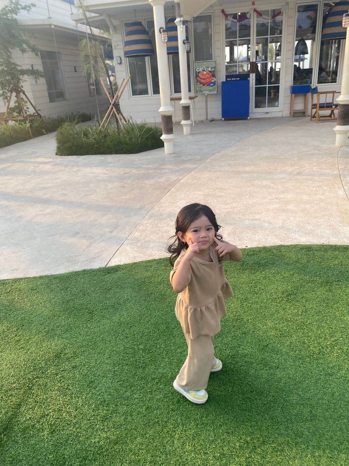 WhatsApp Image 2025-09-22 at 17.55.04